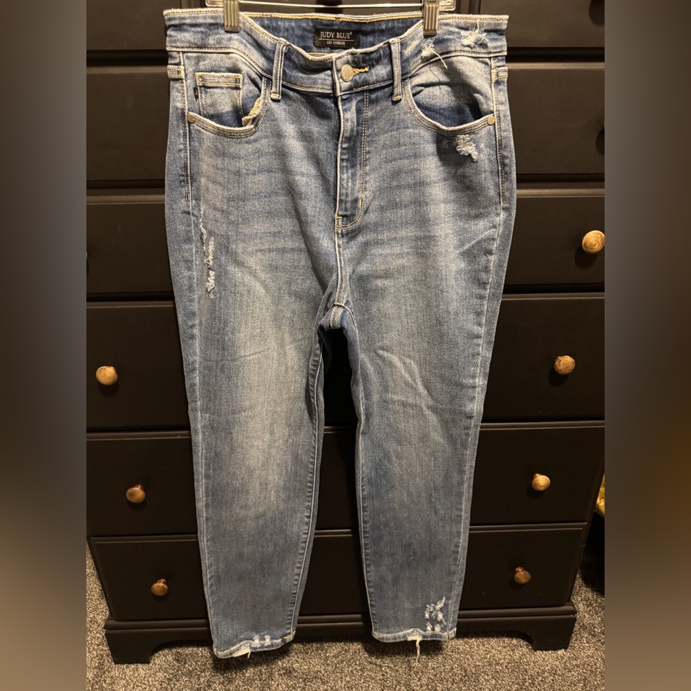 Judy Blue Distressed Light Blue Jeans